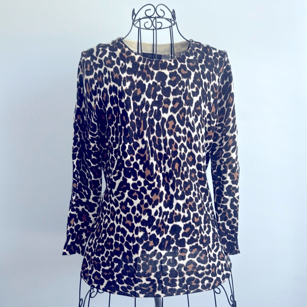 J. Crew Cheetah Print Crew Neck 100% Merino Wool XXS Sweater